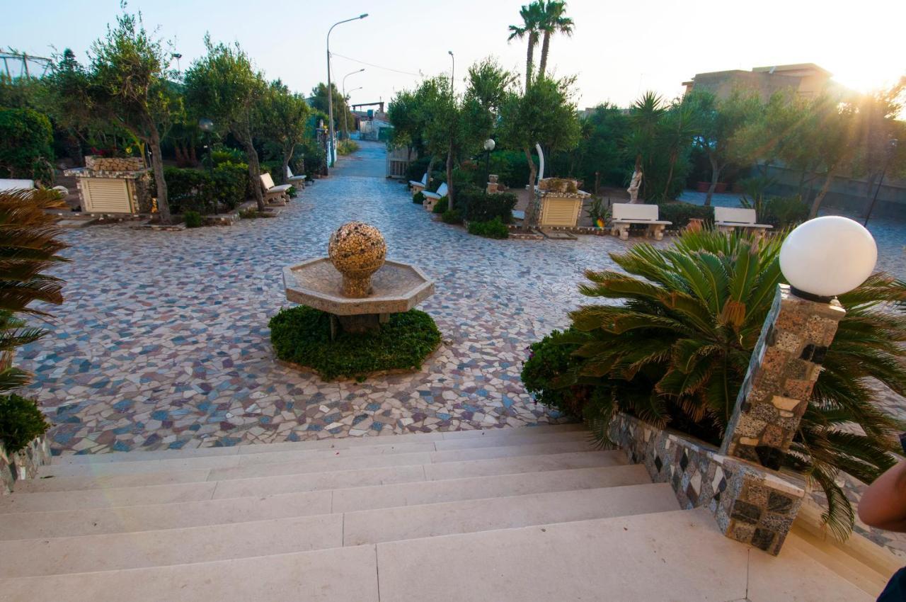 Residence Sicilia Mare- Casa Vacanza Scoglitti Dış mekan fotoğraf