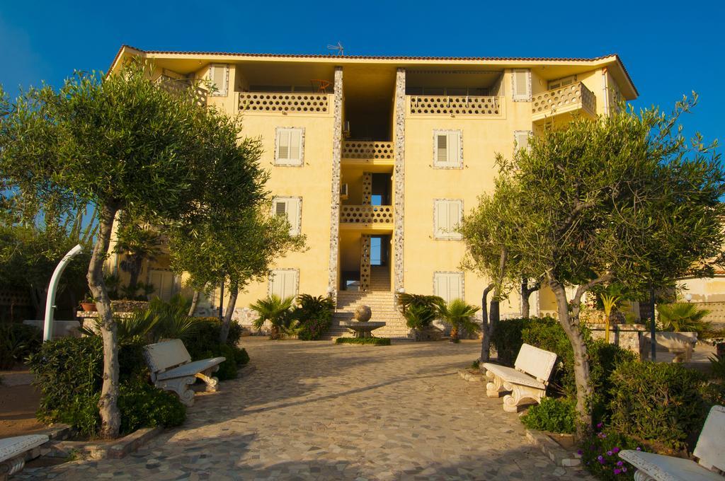 Residence Sicilia Mare- Casa Vacanza Scoglitti Dış mekan fotoğraf