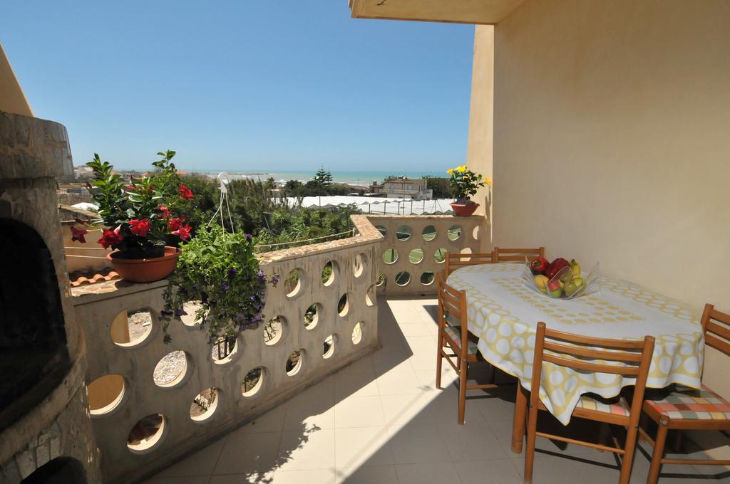 Residence Sicilia Mare- Casa Vacanza Scoglitti Dış mekan fotoğraf