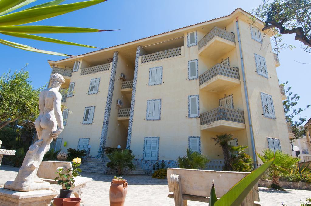 Residence Sicilia Mare- Casa Vacanza Scoglitti Dış mekan fotoğraf